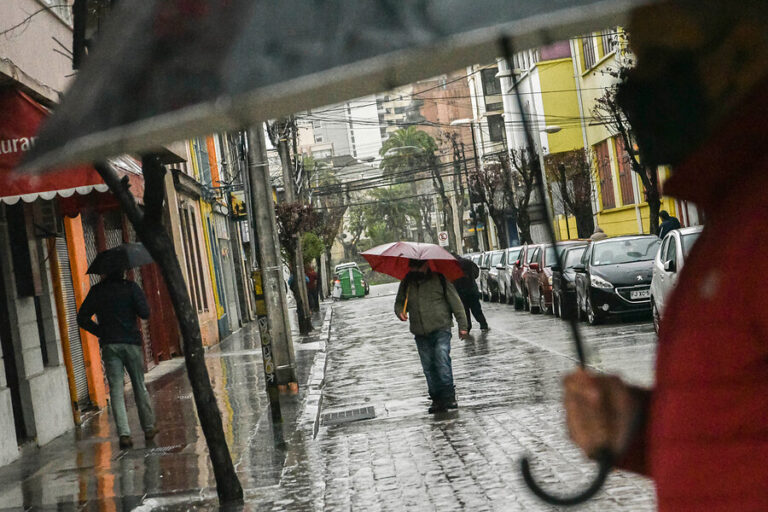 ¿Qué son los ríos atmosféricos? Emiten aviso por lluvias con isoterma 0 alta en el centro-sur del país
