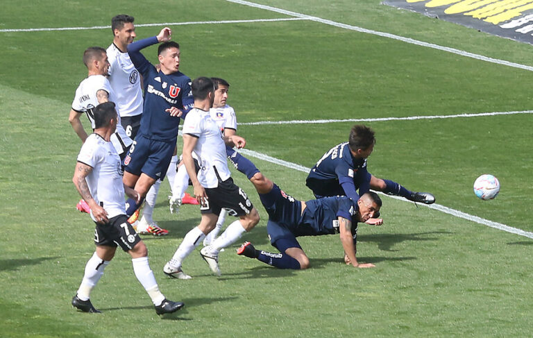 Con la amenaza del descenso: Colo Colo y la U dosifican piezas clave en la previa al Superclásico