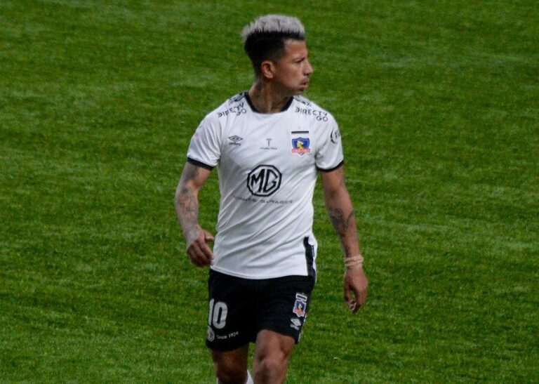 Fijan fecha de formalización de Leo Valencia tras denuncia de ex pareja por violencia intrafamiliar