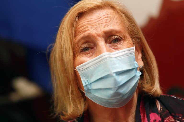Helia Molina y su preocupación por casos COVID-19: “Ya es parte del paisaje que se murieron 50 ó 60 personas”