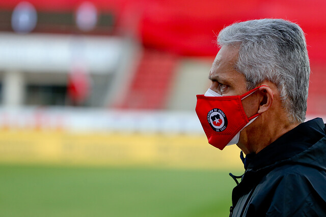 Oficial: Reinaldo Rueda dejará de ser el DT de la Roja