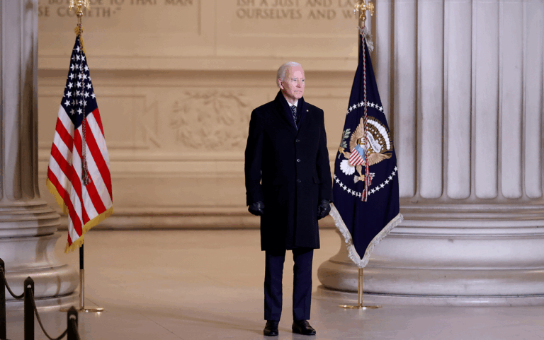 Biden concluye su primer día como presidente: 