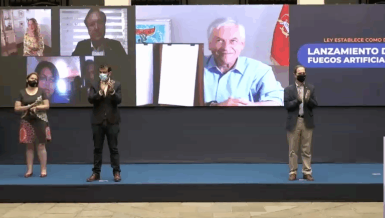 Presidente Piñera promulga ley que sanciona con multas y cárcel el mal uso de fuegos artificiales