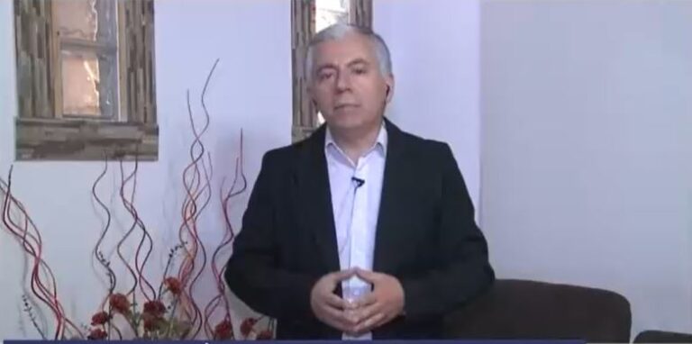 Presidente del Colegio de Profesores: Se debería retornar a clases presenciales en Fase 5