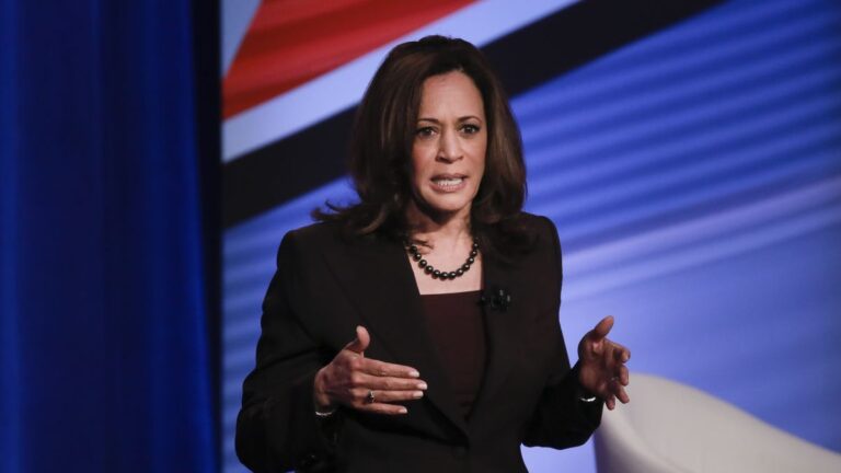 Kamala Harris pide poner 