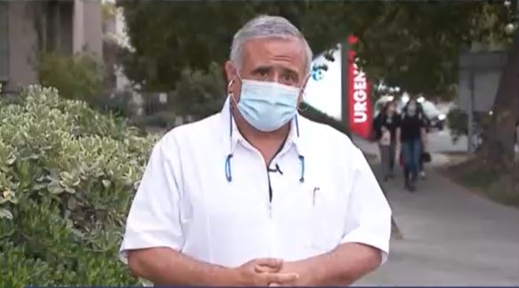 Doctor Ugarte dice que en Chile es necesario vacunar 