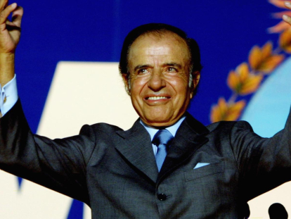 Casos de corrupción y crisis económica: La trayectoria de Carlos Menem, el presidente que marcó los ‘90  en Argentina