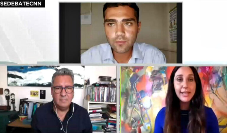 “Tiene que surgir una policía respetuosa de los DD.HH.”: Anastasiadis, Naranjo y Obal en debate por reforma a Carabineros