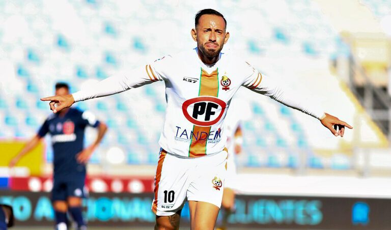 Cañete puso dinero para salir de Cobresal y se transformó en nuevo refuerzo de la U