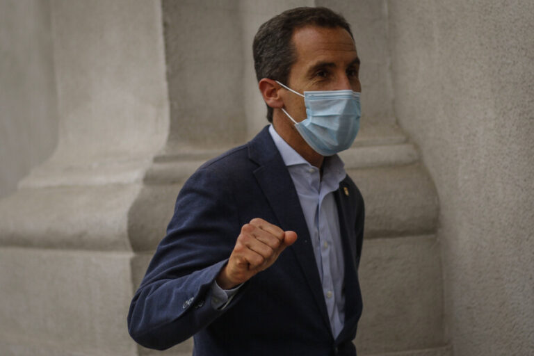 Inicio del año escolar: Santiago confirmó que las clases partirán siendo remotas