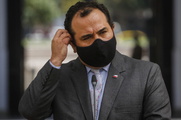 Subsecretario Galli viajó a la Región de Los Ríos tras la muerte de malabarista por disparos de carabinero