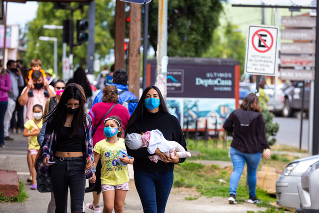 Providencia, Las Condes y Maipú a Preparación: Las 38 comunas que cambian de fase este jueves