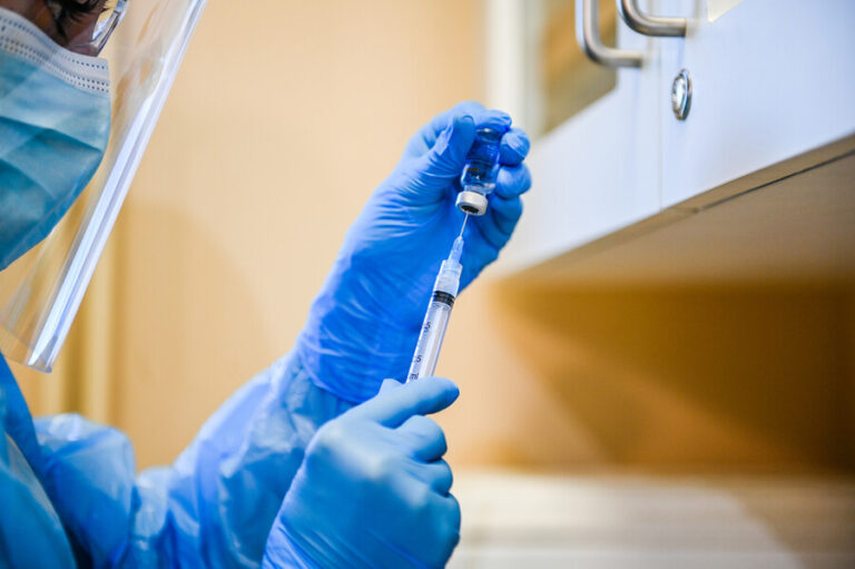 Vacunación masiva: Conoce qué enfermedades son consideradas 