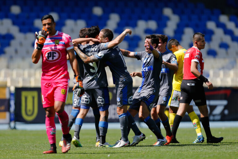 Católica defendió el tricampeonato y venció a la U. de Concepción en la última fecha