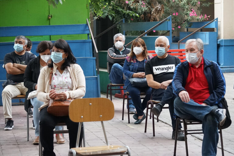 Este martes le corresponde vacunarse a las personas de 68 años