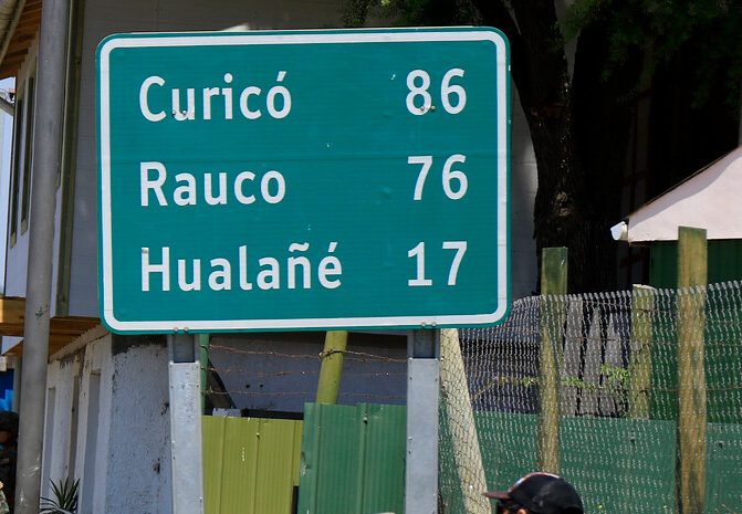 Revisa la lista de candidatos y candidatas a la CC que postulan al distrito 17