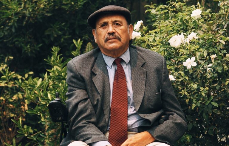 Roberto Parra es del ala progresista de la Iglesia Evangélica y va por la lista Apruebo Dignidad