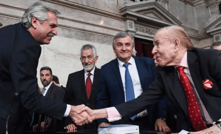 Figuras políticas reaccionan por la muerte de Carlos Menem: Presidente Fernández decretó 3 días de duelo nacional