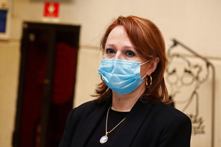 Hernando y consulta de Unidad Constituyente: 