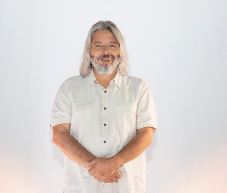 Los derechos de la naturaleza en la Constitución: Fernando Salinas frenó una termoeléctrica y va por el D18