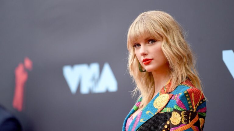 Taylor Swift volvió a lanzar 