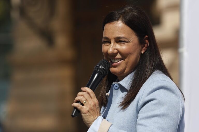 Pauline Kantor propone plebiscitar la eutanasia, el matrimonio igualitario y la adopción homoparental