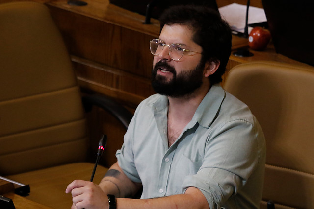 Boric tras promulgar su candidatura presidencial: 