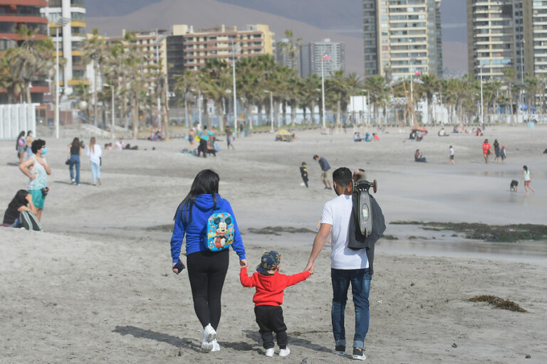 Subsidio Protege: ¿Cómo postular al aporte de $200 mil para madres y padres trabajadores?