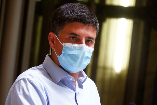 Díaz dice que es obligación de la oposición evaluar una acusación constitucional contra Piñera