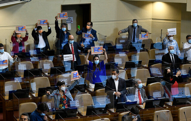 Cámara aprueba en general proyecto que crea royalty al cobre y litio