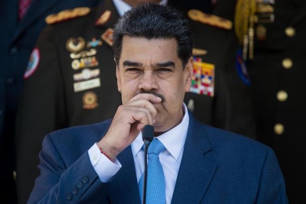 Facebook bloquea la cuenta de Nicolás Maduro por 