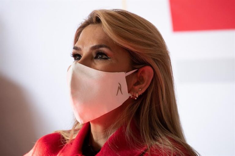 Suspenden el juicio contra ex presidenta interina de Bolivia hasta el 4 de abril