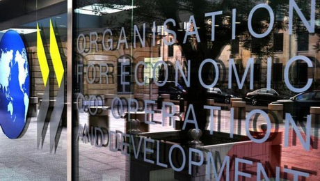 OCDE mejora proyección económica mundial para 2021, pero advierte sobre factores de riesgo