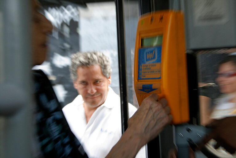 Aprueban proyecto que extiende vigencia de montos de Tarjetas Bip! por 2 años