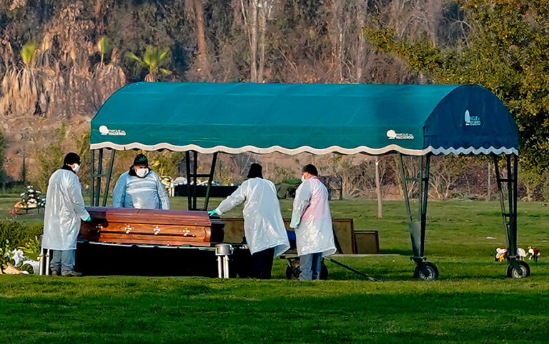 Permisos de desplazamiento: ¿Qué documento se debe sacar para asistir a funerales?