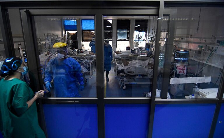 ICOVID prevé agudización de crisis hospitalaria por 