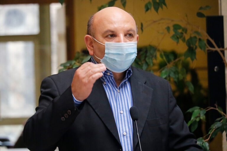 Juan Luis Castro por precio de los medicamentos: 