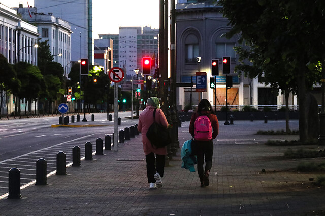 Gobierno adelanta el inicio del toque de queda para las 21 horas