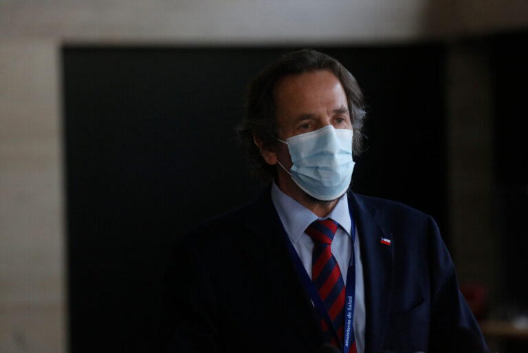 Dougnac por críticas a comunicación de riesgo: 