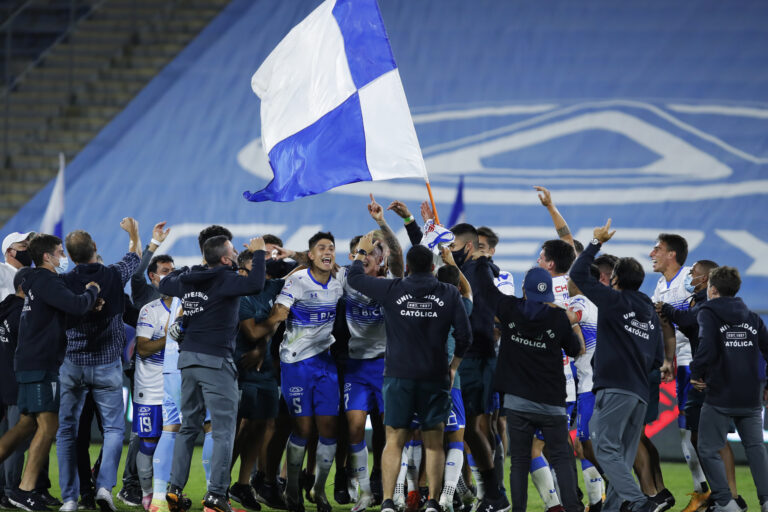 Alta la frente al cielo: El Club Deportivo Universidad Católica celebra 84 años de historia