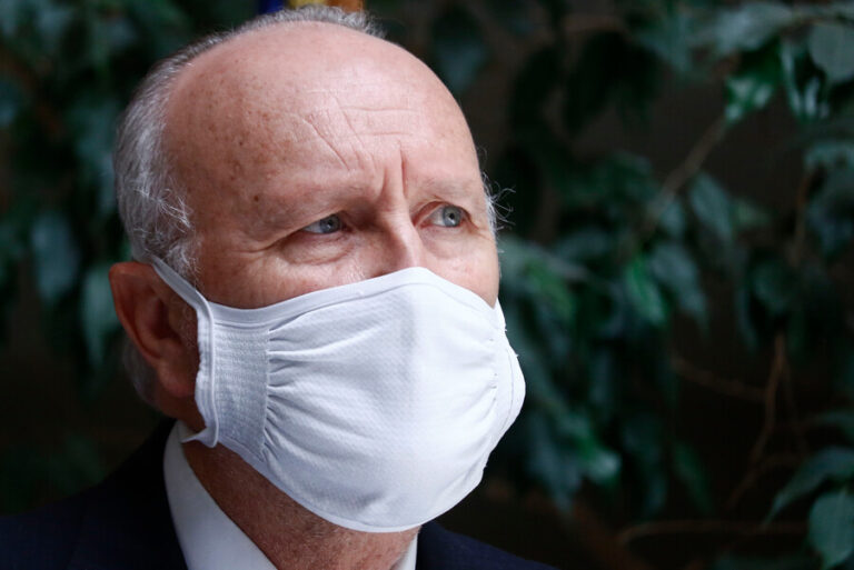 Gobierno apoya carta del Ejército enviada a La Red: 