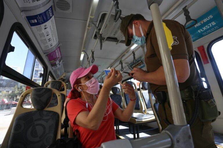 Permiso Único Colectivo: Estos son los trabajos esenciales que pueden solicitarlo