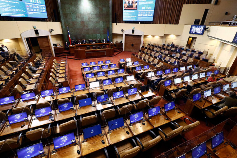 Cámara aprobó el Bono Clase Media y préstamo solidario