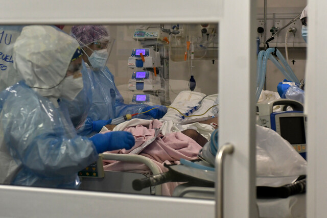 Minsal reportó 4.141 nuevos casos de COVID-19 y 3.406 personas en camas UCI