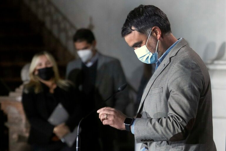 Lo que dejó la reunión de Piñera con Chile Vamos: Macaya respalda decisiones y Prohens entrega carta al Ejecutivo