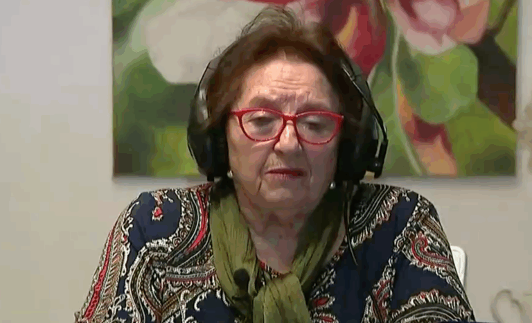 María Luisa Cordero: 