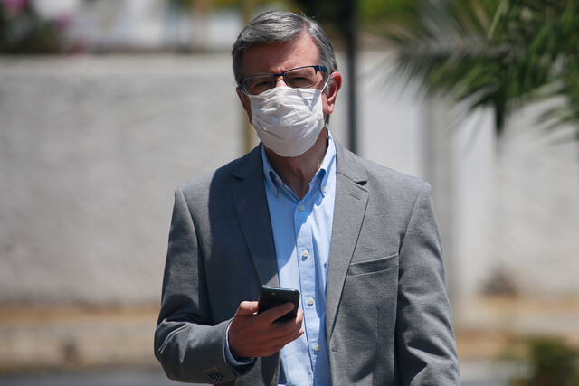 Lavín pide a la UDI llevar candidato presidencial único