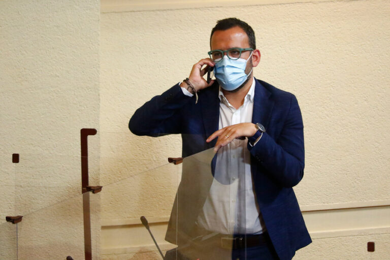 Pablo Vidal bajó su precandidatura presidencial para apoyar a Paula Narváez