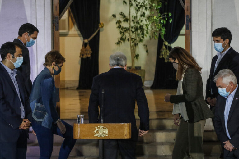 Resumen de una jornada histórica: El oficialismo no alcanza el tercio y los independientes arrasan en la CC