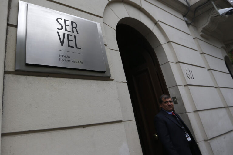 Servel aclara aparición de personas fallecidas en el padrón electoral para el plebiscito de septiembre